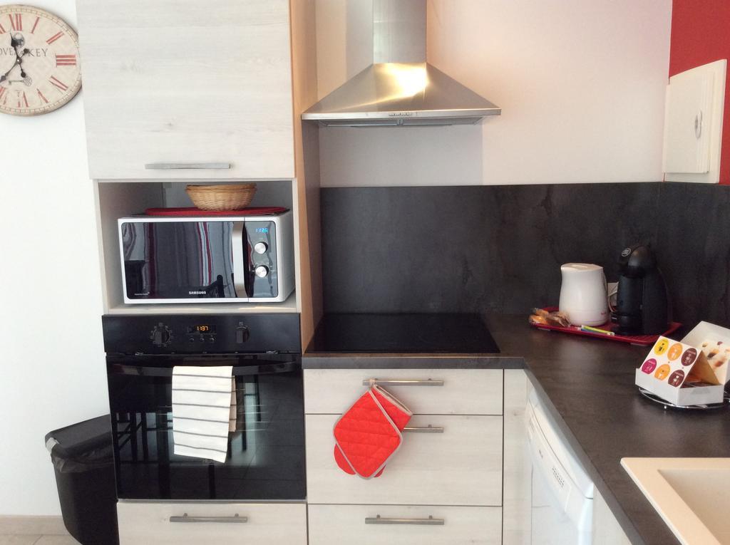 La Colombine Appartement Sainte-Colombe  Buitenkant foto
