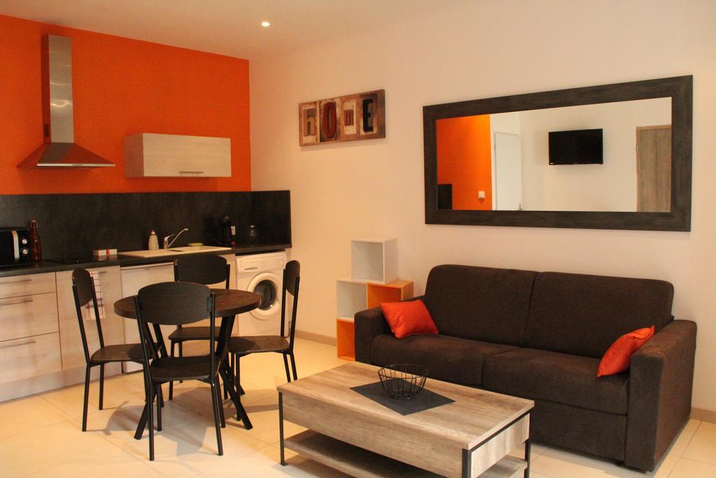 La Colombine Appartement Sainte-Colombe  Buitenkant foto